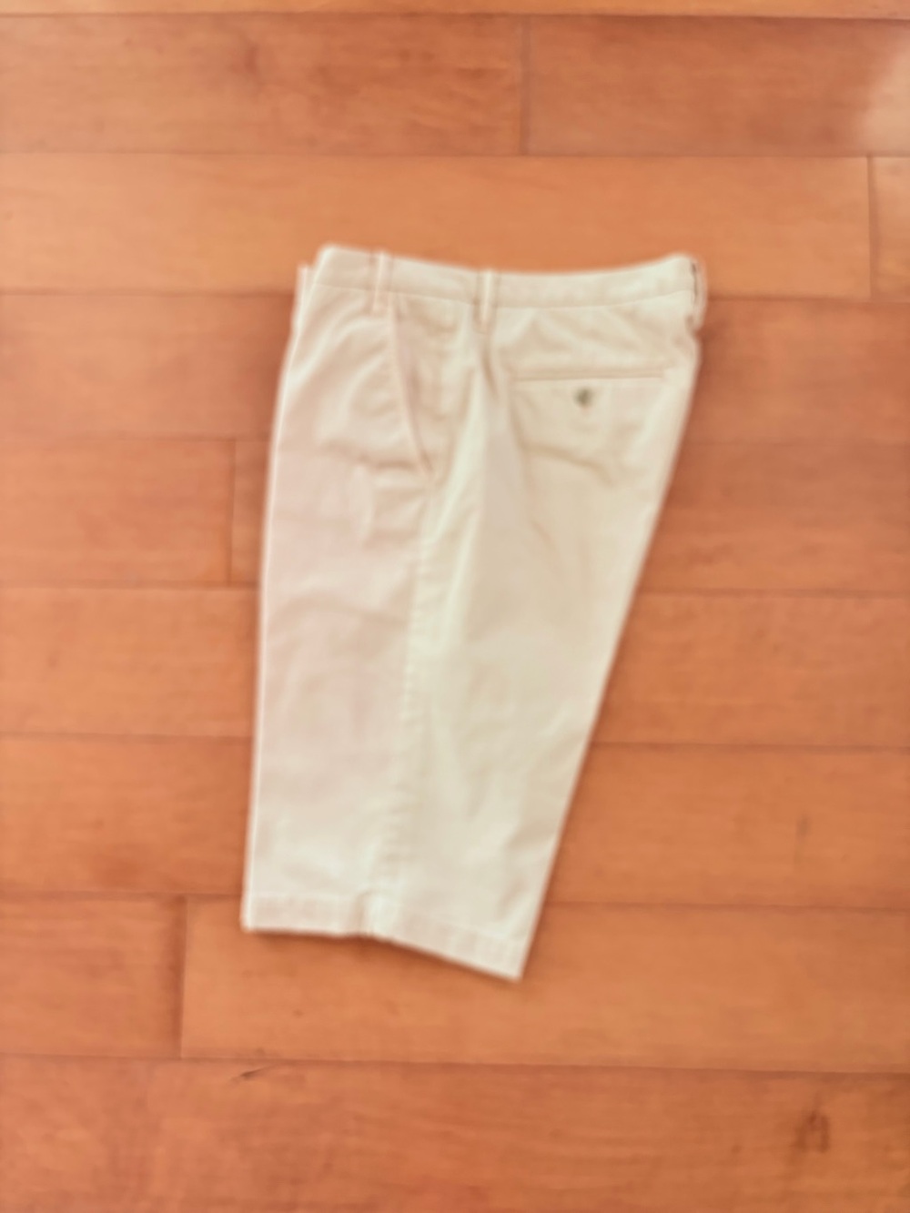 Saltaire Cream Bermuda Shorts, 10